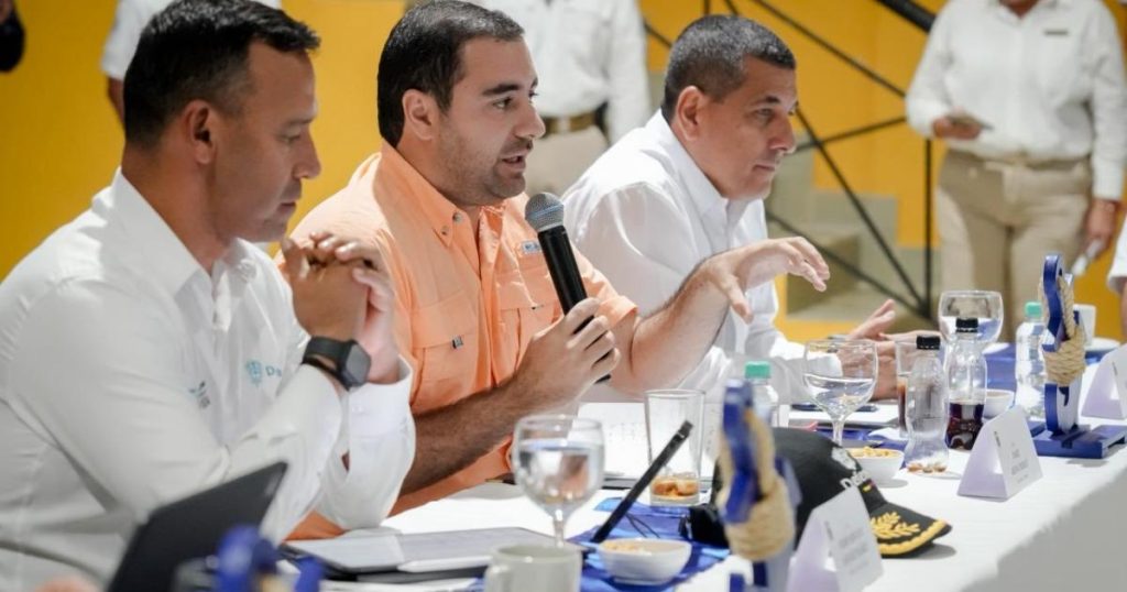 The rewards offered by MinDefensa for information on leaders of armed groups in Bolívar