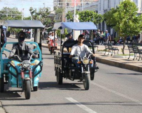 The ruling party accuses the drivers of private tricycles in Cienfuegos of "speculate"