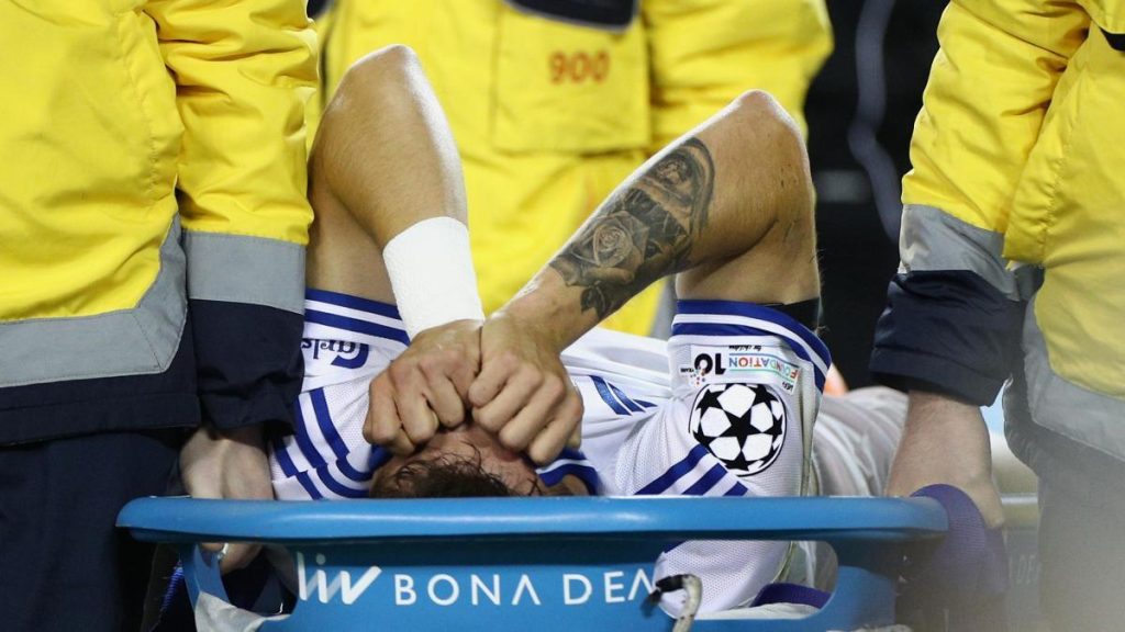 The very serious injury that a World Cup can cost