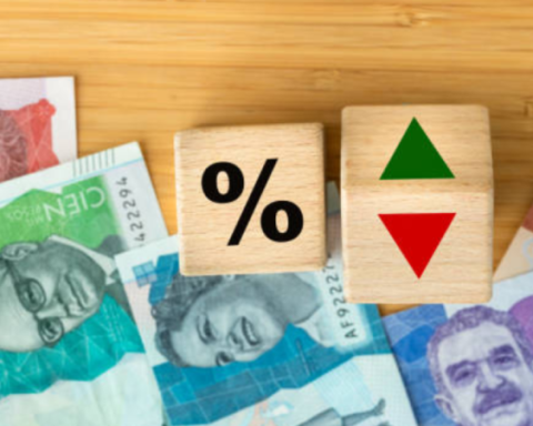 There are 2.6 million investors in the country by administering $ 161 billion