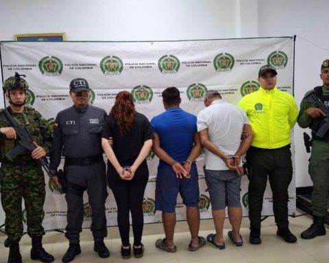 They capture alias Pirata, allegedly responsible for the murder of 8 social and religious leaders in Guaviare