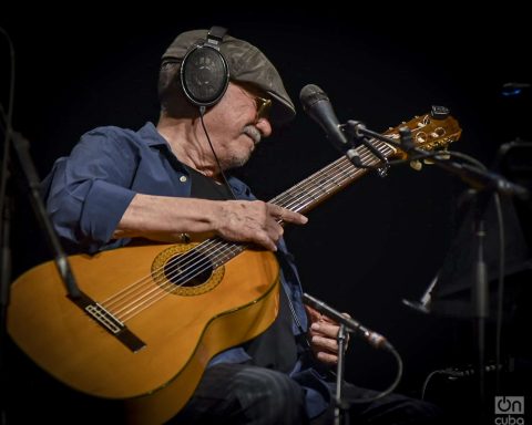 They present in Havana “White Album for Silvio Rodríguez”, with eleven unreleased songs by the singer-songwriter