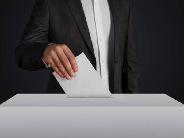 They warn 'electoral risk' in 104 municipalities in the country: where are there more alerts?