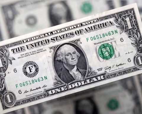 Así está el dólar y el euro de este 3 de octubre 2025