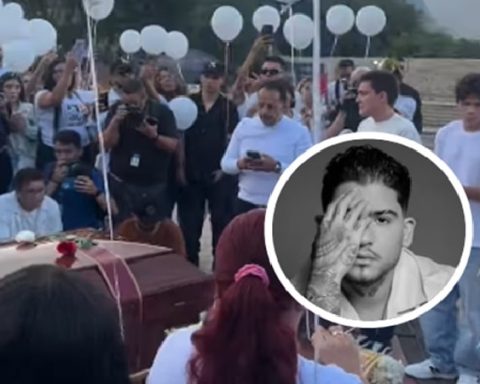 Sepelio de B-King, cantante asesinado en México.