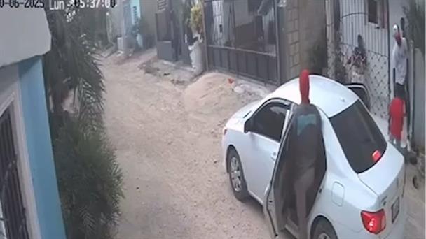 Three individuals assault three minors in La Romana