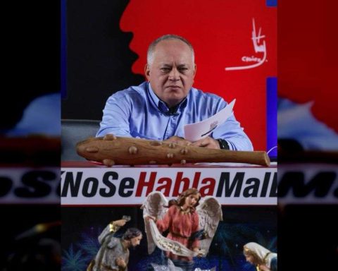 Tips: these are the darts that Diosdado Cabello threw in Con el Mazo Dando