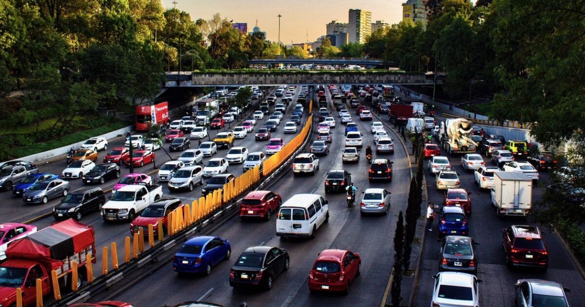 Today It Does Not Circulate October 16: know which cars cannot leave in CDMX and Edomex this Thursday