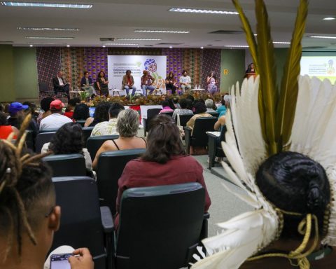 Traditional peoples discuss the agroecological transformation