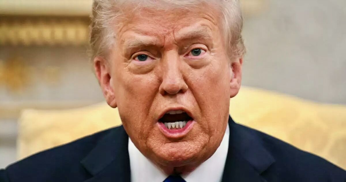 Trump announces additional 100% tariffs against China