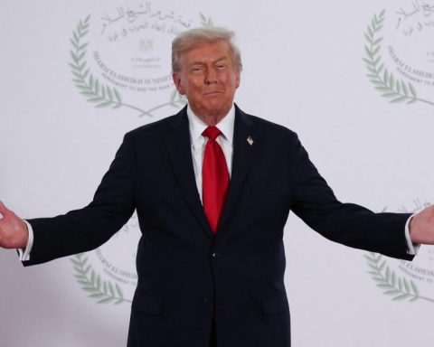 Trump claims that "the war in Gaza is over" and now there is "peace in the Middle East"