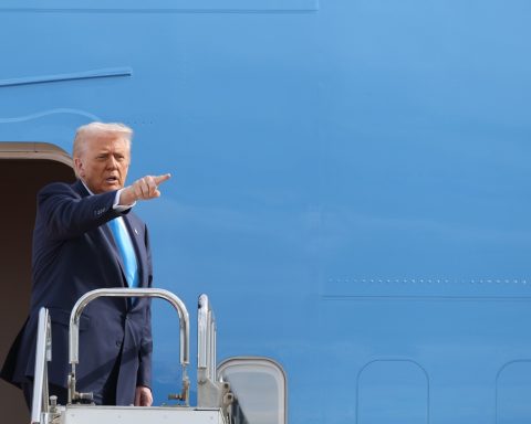 Trump denies that he decided to attack military installations in Venezuela