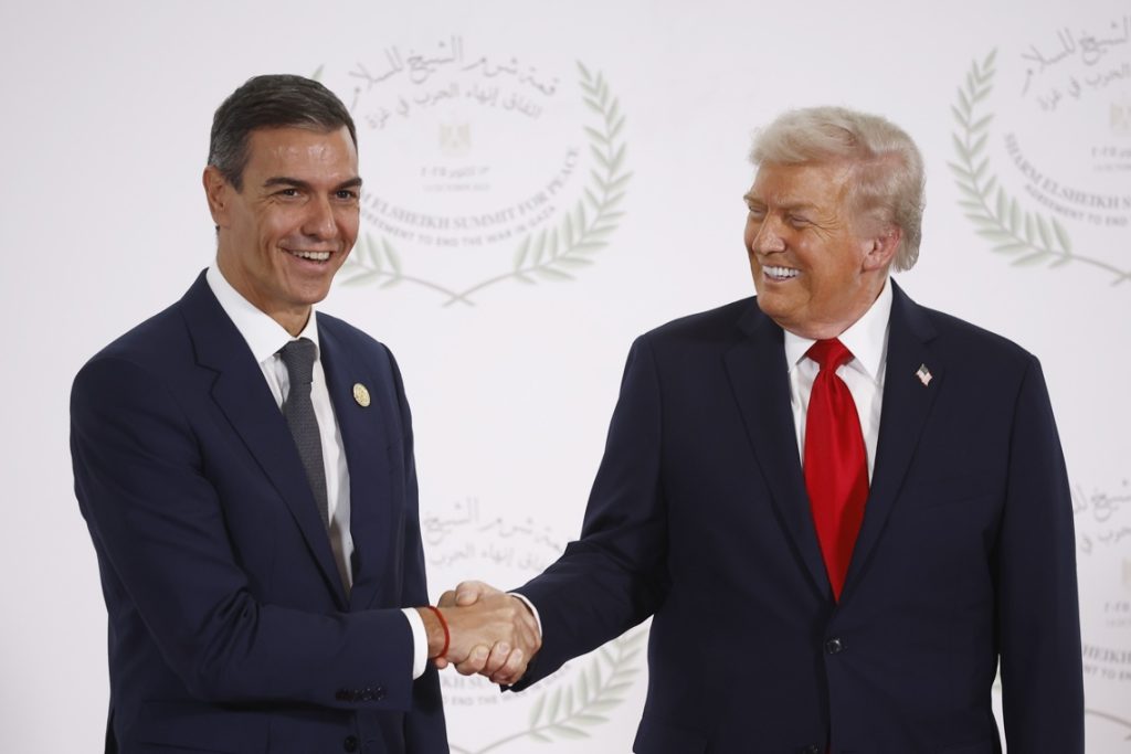 Trump threatens to impose tariffs on Spain for its low defense spending within NATO