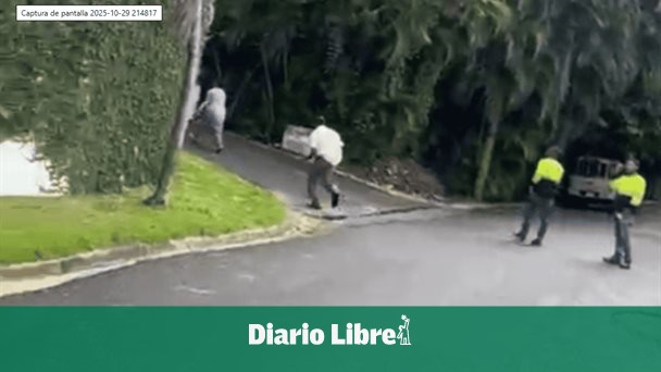 Two people die after explosion in Arroyo Hondo