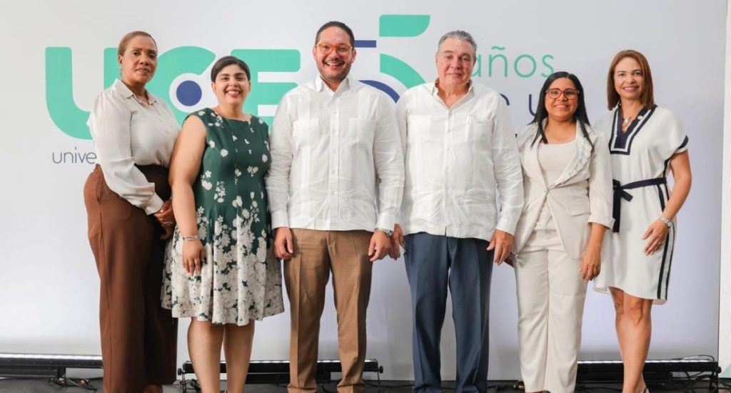 UCE celebra los 55 años de fundación