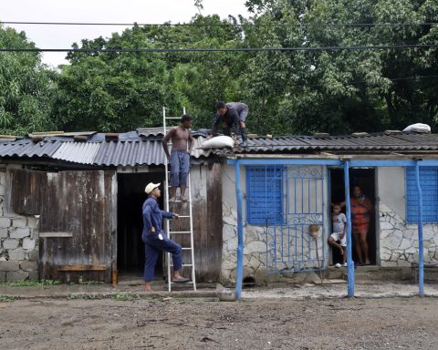 UNDP launches urgent call to local suppliers to support recovery after Hurricane Melissa