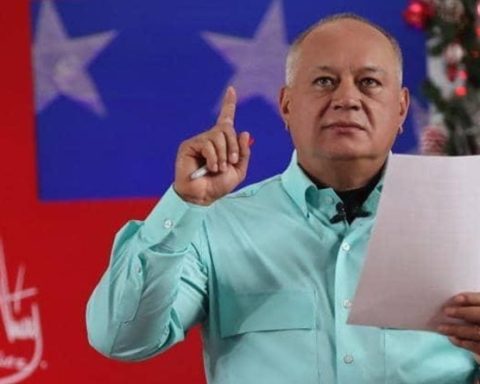 Ultraderechista machado plans that extinct from 2015 juriously to Edmundo González