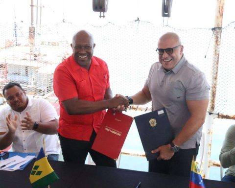 Venezuela and San Vicente and Grenadines strengthen fishing ties with Blue Alba