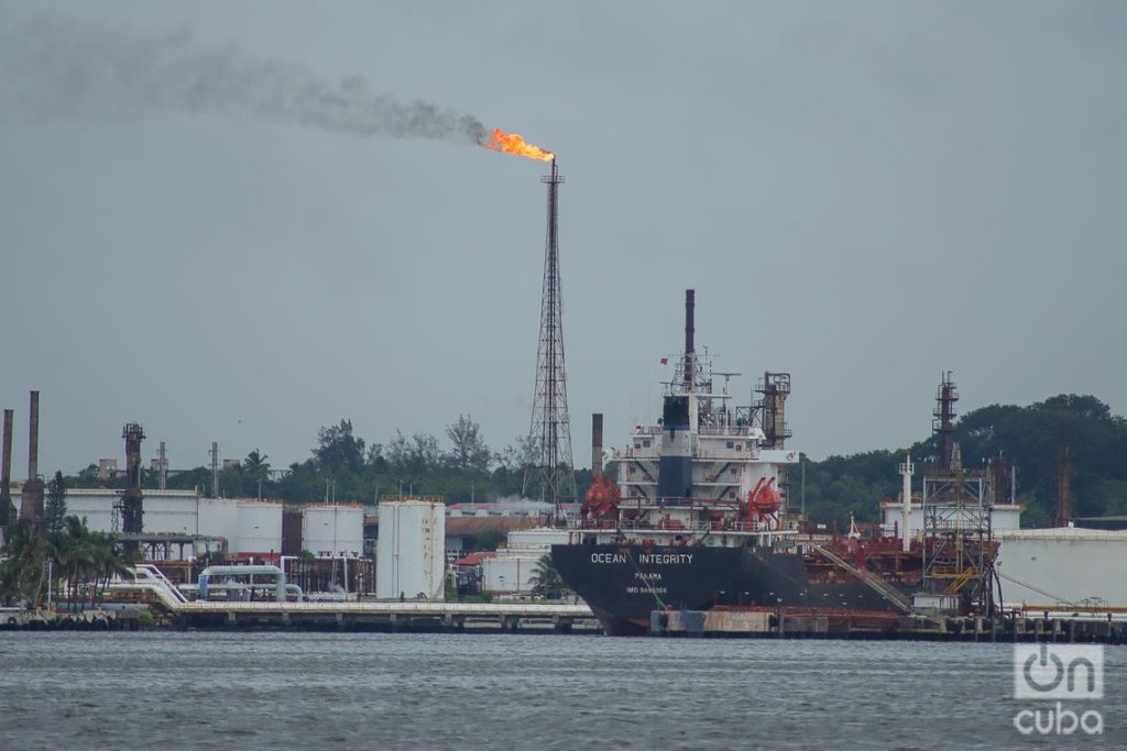 Venezuela sent 52,000 barrels of oil in September to Cuba in September, the biggest supply of the year