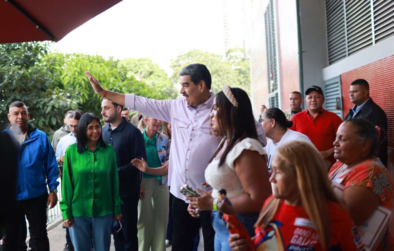 Venezuela thanks the Cuban people for their show of support in the face of imperial attack