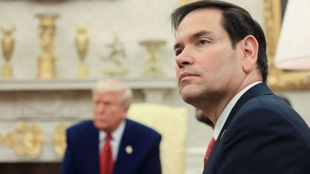 Venezuelan lawyer requested processing an international apprehension against Marco Rubio