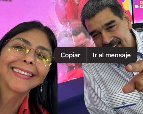 Vice President rejects conspiracy theories and denounces psychological war against Venezuela