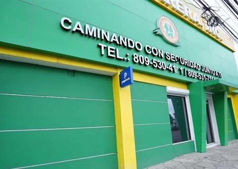 Victims of fraud in Coop-Herrera Claman Justicia