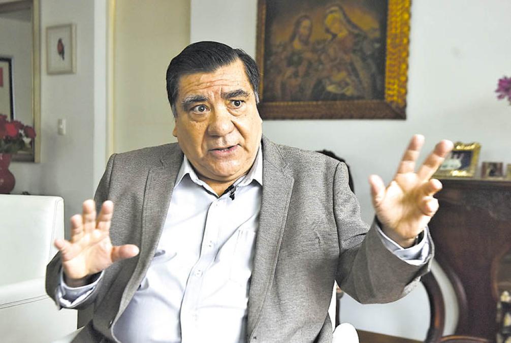 Víctor García Takes: "Bukele is Bukele and Jerí still doesn't know if he is Jerí. "It's an enigma."