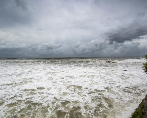 Vigilance is maintained against a possible tropical cyclone in the Caribbean Sea