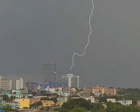 Viral: They capture a ray that impacts the free Havana antennas