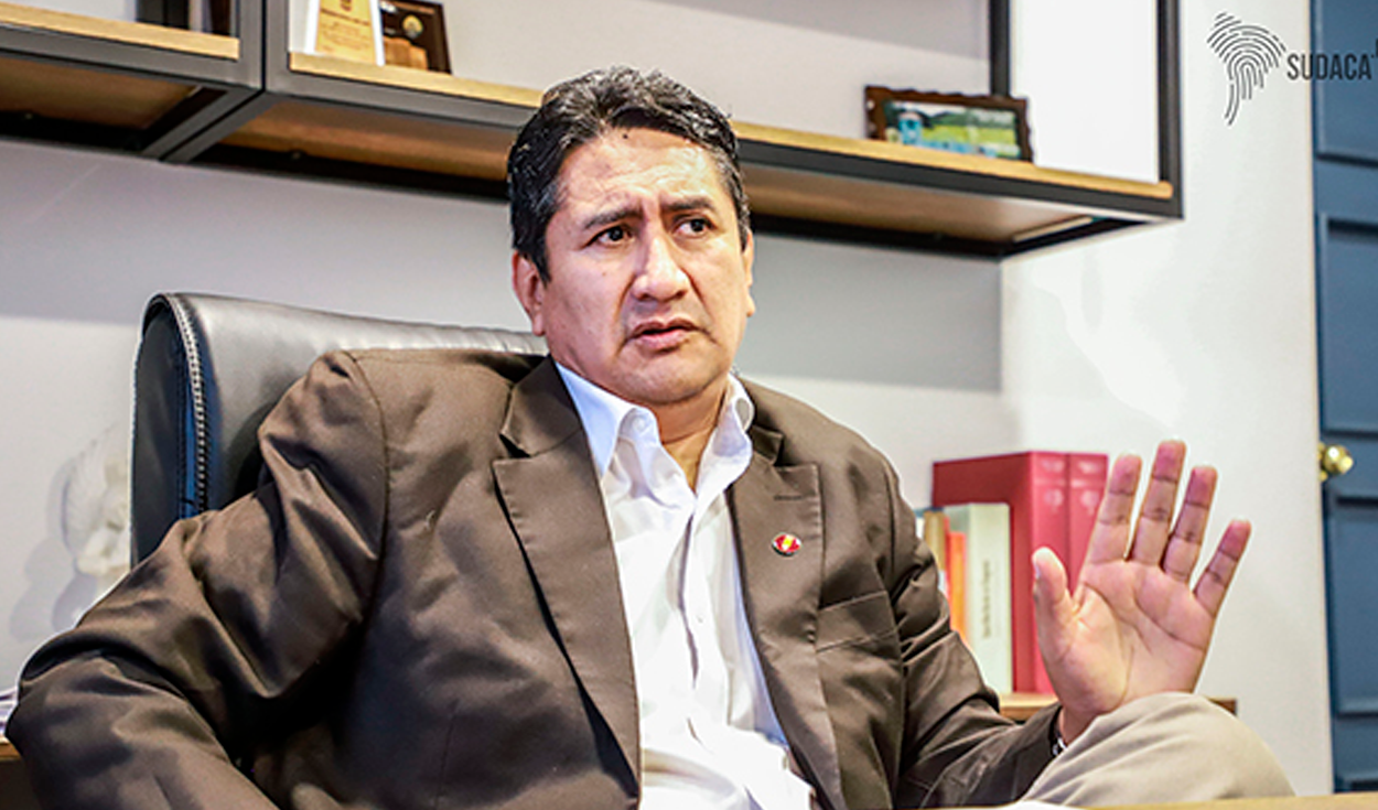 Vladimir Cerrón reappears: analyzes the fall of Dina Boluarte and confirms participation of Perú Libre in Elections 2026