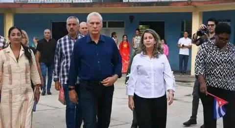 Canel- escuela vietnam