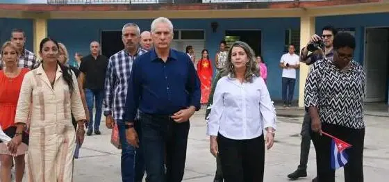 Canel- escuela vietnam