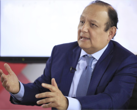 Walter Gutiérrez: "The great threat is populism"