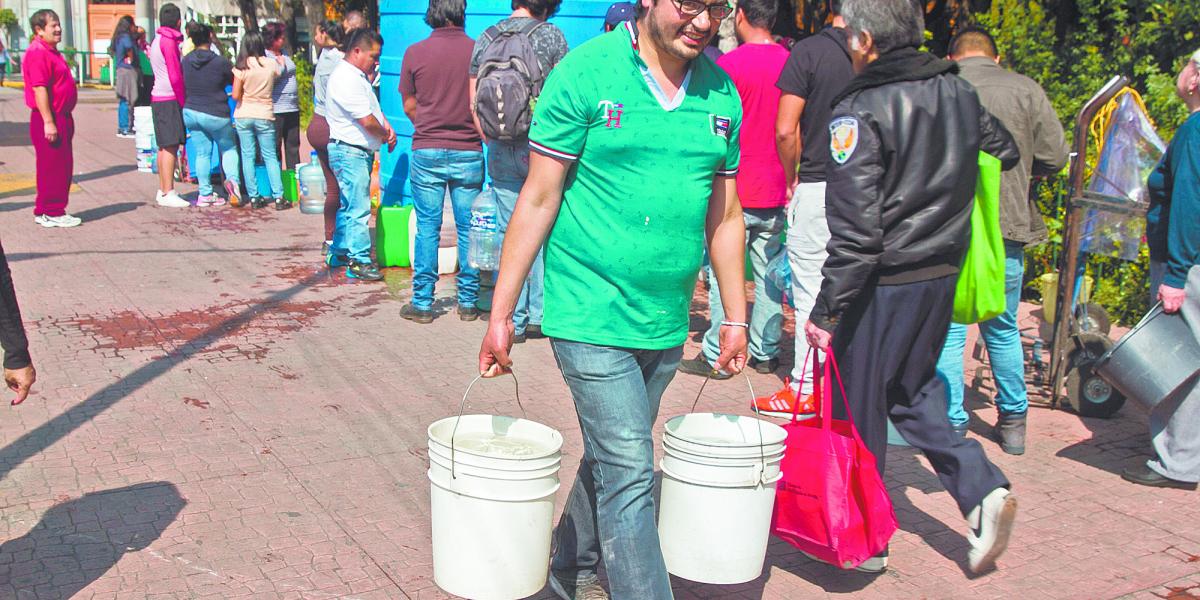 Water reform would encourage bureaucracy and informality