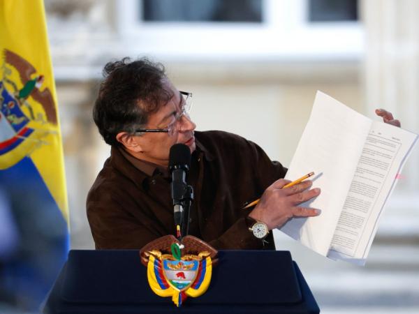 What extraordinary powers would the President have with the Constituent Assembly?