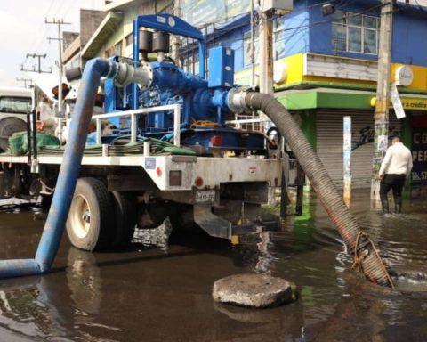 What is the “great project” of Conagua to avoid flooding in Neza, Los Reyes and Iztapalapa