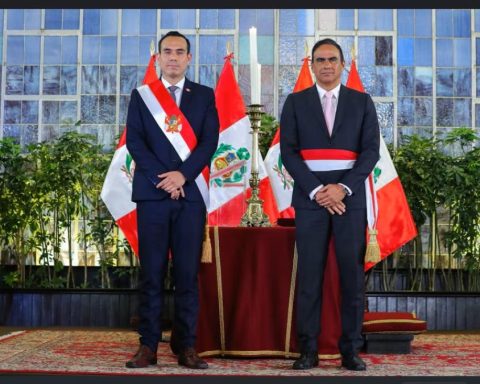 Who is Óscar Fernández, José Jerí's Minister of Labor?