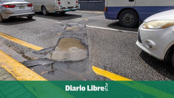With potholes and puddles: this is how the streets of the National District are