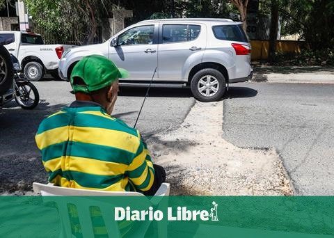 Zanja without asphalting for the Caasd annoyed drivers in Robles Street