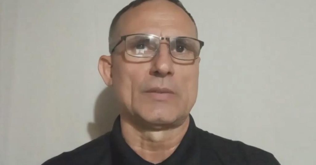 "Beatings, torture, humiliations, death threats" They take José Daniel Ferrer to accept exile