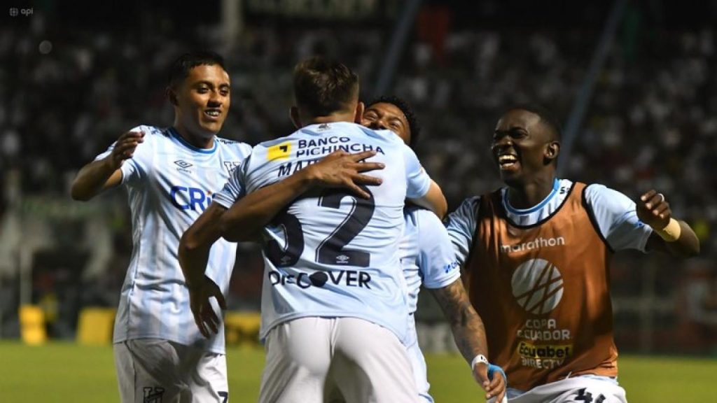 "One of our top leaders received an illegal proposal to buy the party"