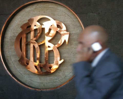 "The market will be waiting for the new Minister of Economy"according to BCR