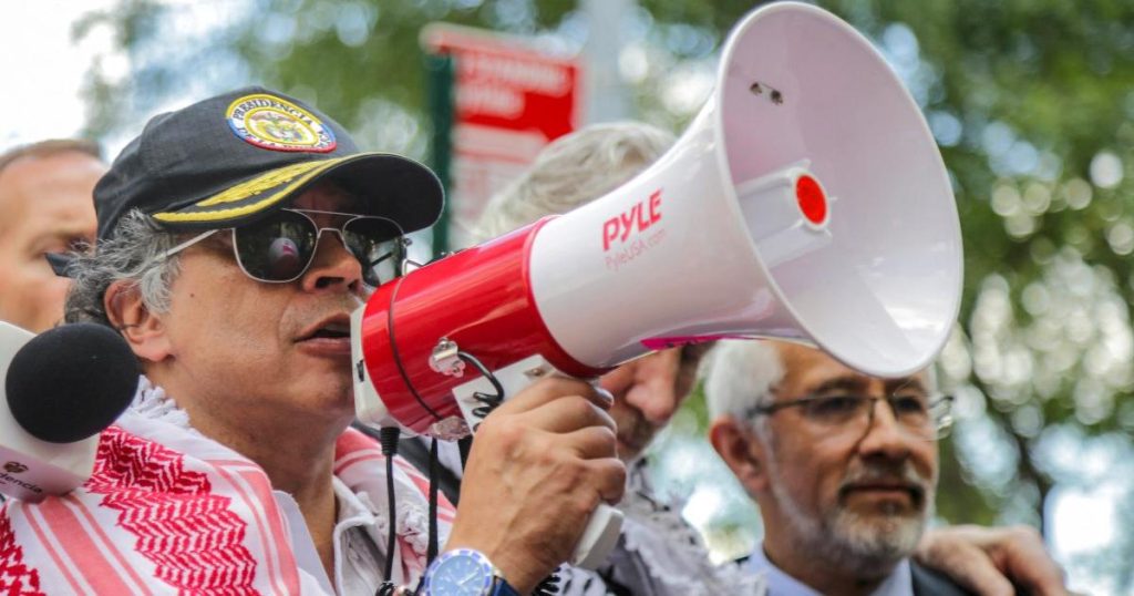 "What damage did the Palestinians do to Colombians?": President Gustavo Petro