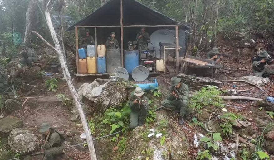 3 people arrested for illegal mining in Amazonas