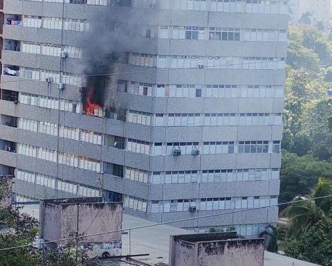 A fire in a building in Nuevo Vedado leaves an elderly woman dead