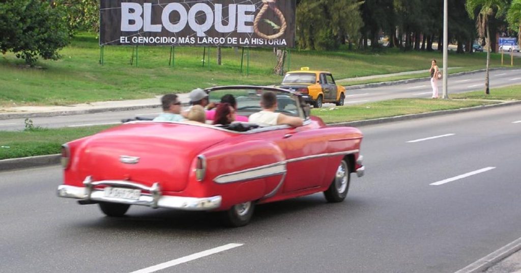 A media outlet financed with Basque public funds joins the hunt for 'El Toque' collaborators in Spain