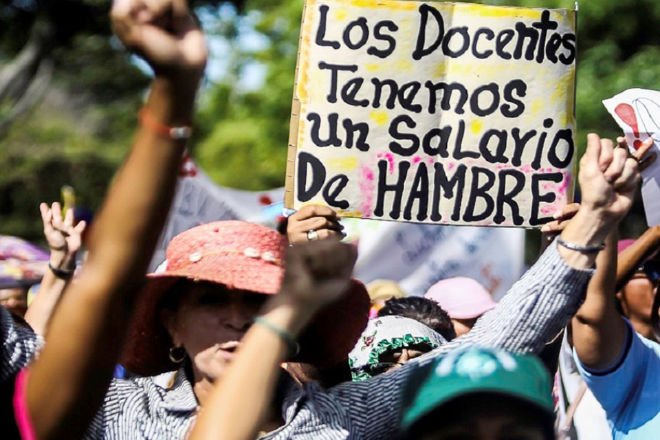 APUZ urges citizens to support salary claims for university professors