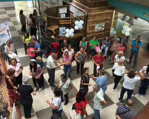 ARI Mobile | Club Tobías promotes the economic and social potential of the elderly