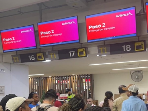 Pasajeros en Avianca.
